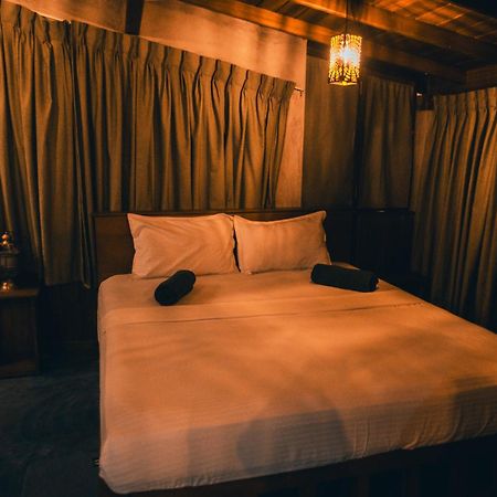 Sea Trails Bentota Hotel ภายนอก รูปภาพ