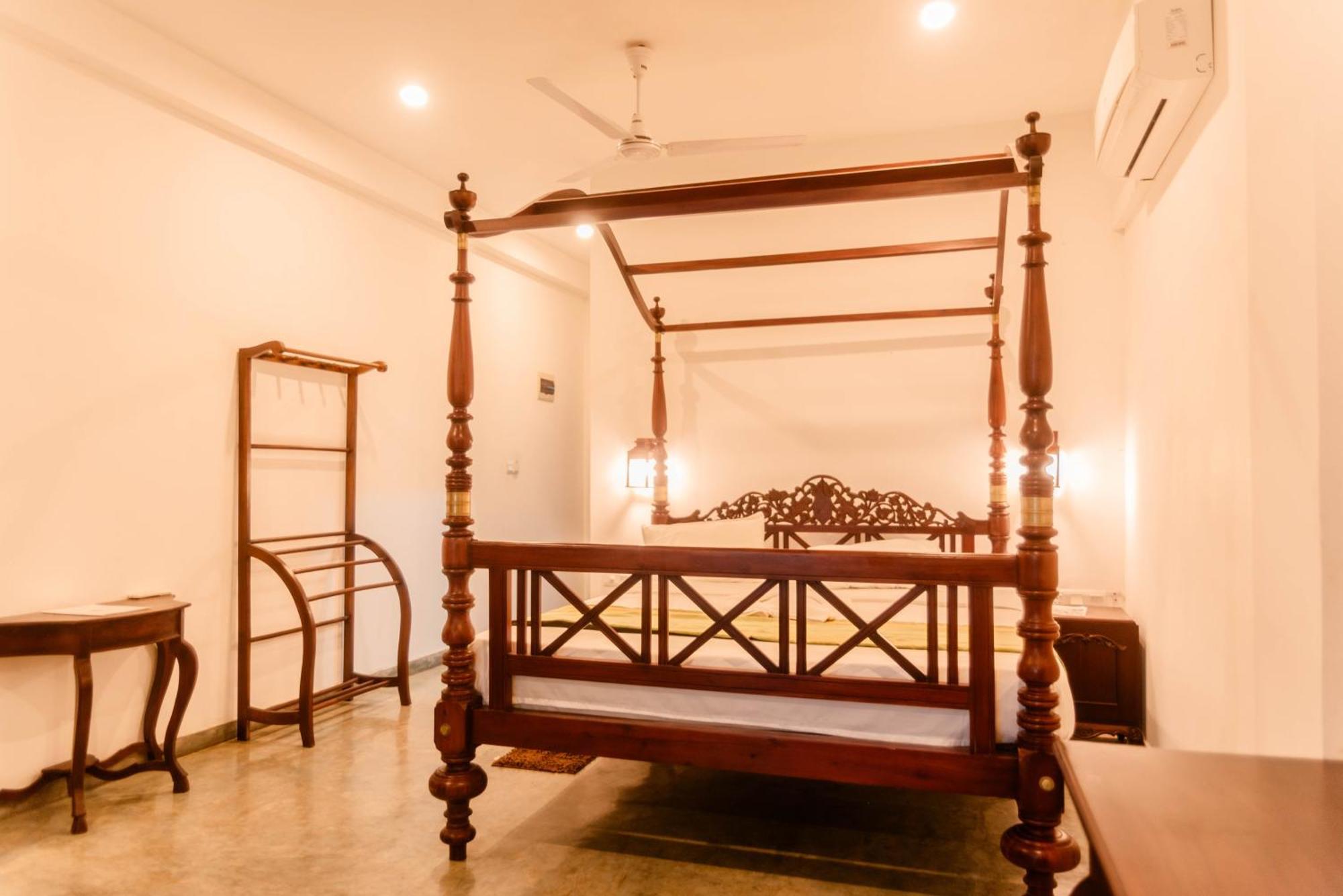 Sea Trails Bentota Hotel ภายนอก รูปภาพ