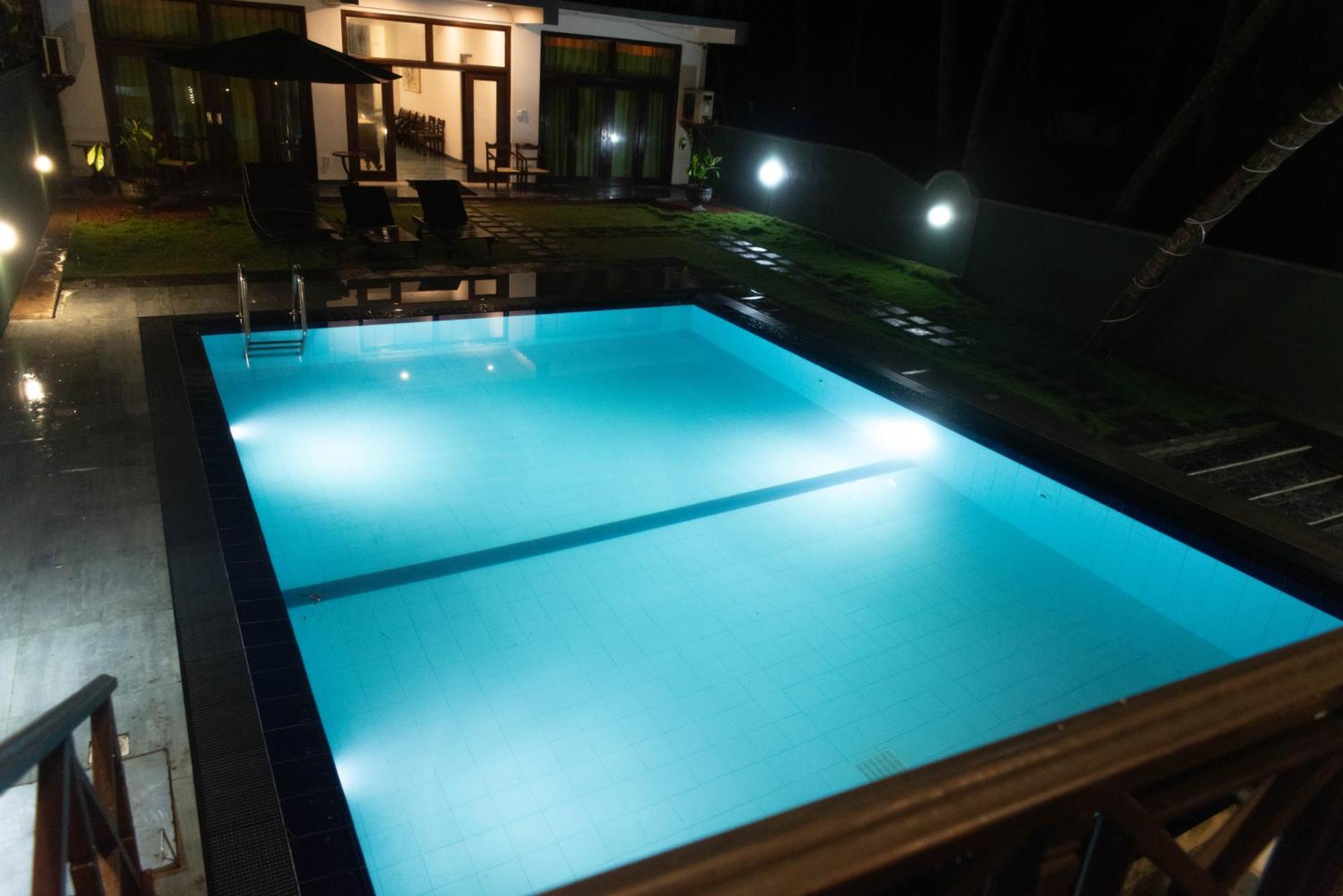 Sea Trails Bentota Hotel ภายนอก รูปภาพ